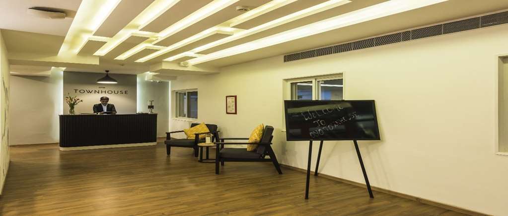 Oyo Townhouse 014 Mg Road Bangalore Interior photo